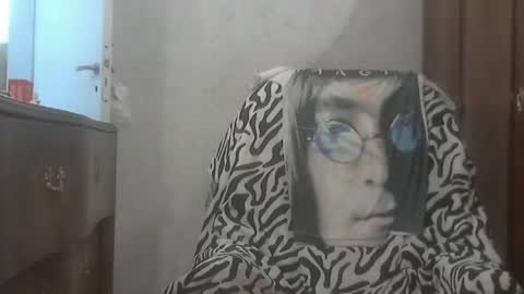 Snapshot of el_principe_veryhot chatting on March 2025 07:03:01 AM el_principe_veryhot online show from March 2025 07:03:01 AM