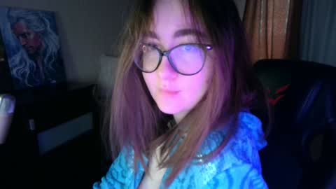 Snapshot of el_sweety chatting on February 2025 08:46:01 AM If you like it when I meow give me a thumbs up online show from February 2025 08:46:01 AM