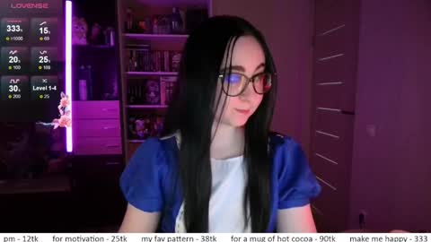 Snapshot of el_sweety chatting on May 2026 10:55:01 AM If you like it when I meow give me a thumbs up online show from May 2026 10:55:01 AM
