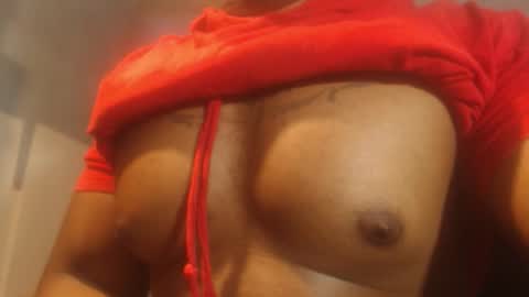 Snapshot of el_vecino_m chatting on February 2026 02:41:01 AM el_vecino_m online show from February 2026 02:41:01 AM