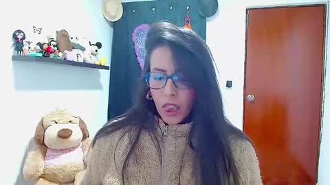 Snapshot of ela_3611 chatting on December 2024 05:44:01 AM ela_3611 online show from December 2024 05:44:01 AM