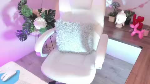 ELA online show from July 2026 12:32:02 AM