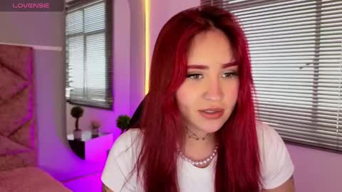 Snapshot of elaia_muller chatting on March 2025 02:37:01 PM Elaia online show from March 2025 02:37:01 PM