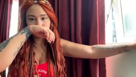 Mia online show from March 2026 05:14:02 AM