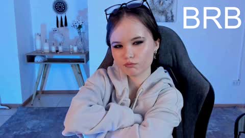 Snapshot of elainebeness chatting on February 2025 10:24:01 PM Your sweet girl online show from February 2025 10:24:01 PM