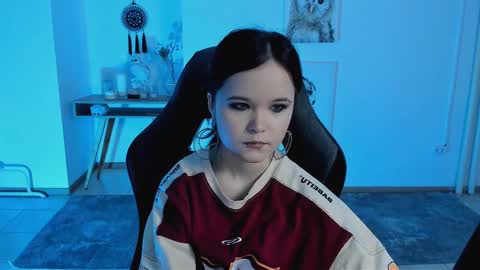 Snapshot of elainebeness chatting on March 2025 07:05:01 PM Your sweet girl online show from March 2025 07:05:01 PM