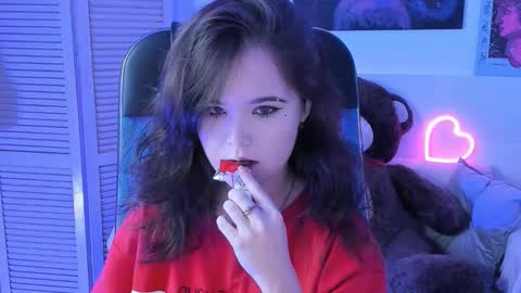 Snapshot of elainebeness chatting on September 2025 07:36:01 PM Your sweet girl online show from September 2025 07:36:01 PM