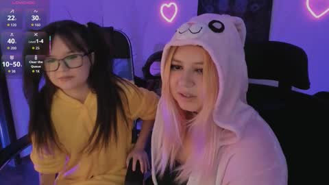 Snapshot of elainebeness chatting on February 2026 08:51:01 PM Your sweet girl online show from February 2026 08:51:01 PM