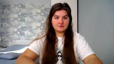 Snapshot of elanis_blair chatting on March 2026 12:23:01 PM Elanis online show from March 2026 12:23:01 PM