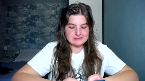 Snapshot of elanis_blair chatting on May 2026 05:30:02 PM Elanis online show from May 2026 05:30:02 PM