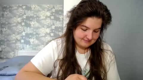 Elanis online show from June 2026 10:27:02 AM