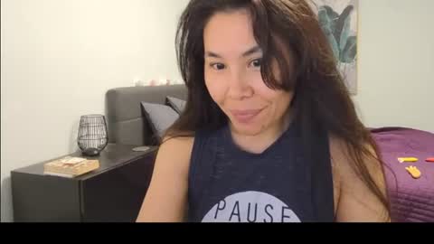 Snapshot of elaramuse_ chatting on July 2026 08:12:01 AM elaramuse_ online show from July 2026 08:12:01 AM