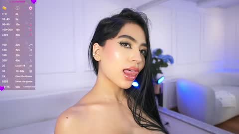 Elasummeer online show from February 2025 08:53:02 PM