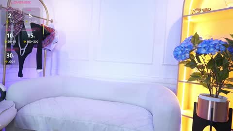 Elasummeer online show from September 2025 11:44:01 AM