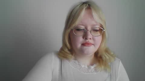 elayne_sweet online show from March 2026 08:10:02 AM