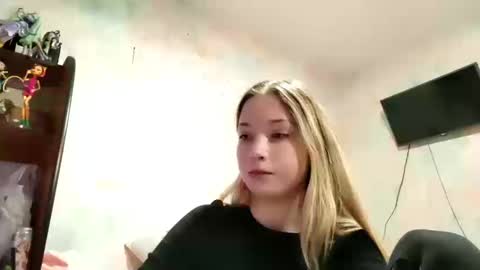 MIa online show from March 2026 10:43:01 AM