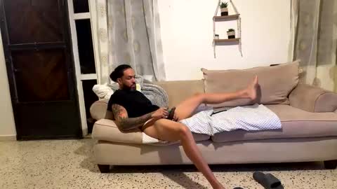 Snapshot of elborypr37 chatting on March 2026 05:58:02 AM ellindosex37 online show from March 2026 05:58:02 AM