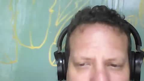 Snapshot of elcamello6 chatting on May 2026 03:02:01 AM elcamello6 online show from May 2026 03:02:01 AM