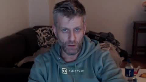 Snapshot of elculiador2207 chatting on December 2024 03:26:01 PM Timm online show from December 2024 03:26:01 PM