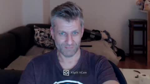 Snapshot of elculiador2207 chatting on December 2024 12:24:01 AM Timm online show from December 2024 12:24:01 AM