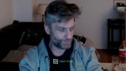 Snapshot of elculiador2207 chatting on January 2025 04:13:02 PM Timm online show from January 2025 04:13:02 PM