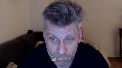 Snapshot of elculiador2207 chatting on February 2025 07:33:02 PM Timm online show from February 2025 07:33:02 PM