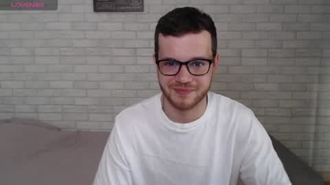 Alex online show from July 2026 07:04:01 AM
