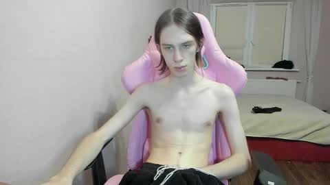 Snapshot of eleganc3 chatting on November 2025 07:12:01 PM eleganc3 online show from November 2025 07:12:01 PM