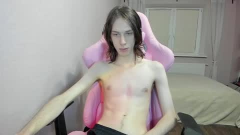 Snapshot of eleganc3 chatting on November 2025 07:02:01 PM eleganc3 online show from November 2025 07:02:01 PM