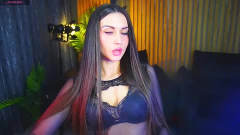 elegant_mysterious online show from March 2026 08:55:01 PM