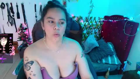 Snapshot of elektra_32 chatting on January 2026 05:22:01 AM elektra online show from January 2026 05:22:01 AM