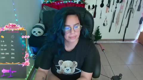 Snapshot of elektra_32 chatting on May 2026 04:23:01 PM elektra online show from May 2026 04:23:01 PM