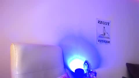  Elektra Sky  online show from April 2026 07:44:02 PM