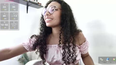 Snapshot of elektra_williams chatting on December 2024 12:07:01 AM elektra_williams online show from December 2024 12:07:01 AM