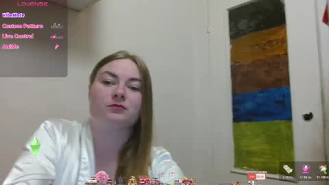 Elena online show from May 2026 06:25:01 PM