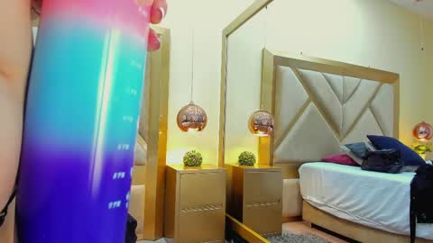 Elena Watsonn online show from May 2026 09:00:01 PM