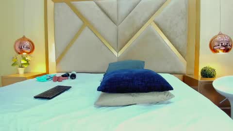 Elena Watsonn online show from May 2026 08:07:02 PM