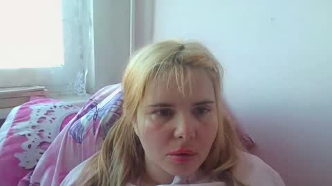 Snapshot of elenaflirt chatting on January 2026 01:59:02 PM Elena online show from January 2026 01:59:02 PM