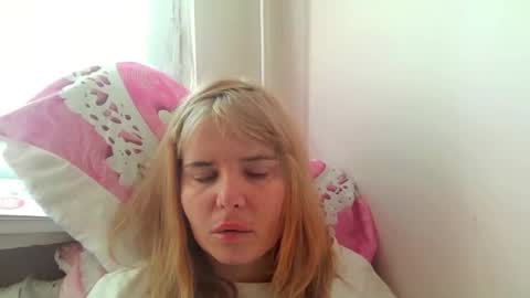 Snapshot of elenaflirt chatting on February 2026 11:42:02 AM Elena online show from February 2026 11:42:02 AM