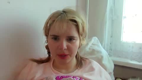 Snapshot of elenaflirt chatting on February 2026 03:45:01 PM Elena online show from February 2026 03:45:01 PM