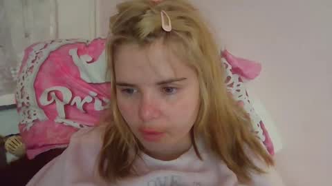 Snapshot of elenaflirt chatting on March 2026 04:53:02 PM Elena online show from March 2026 04:53:02 PM