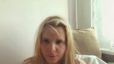 Snapshot of elenaflirt chatting on April 2026 02:28:01 PM Elena online show from April 2026 02:28:01 PM