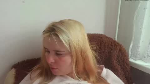 Snapshot of elenaflirt chatting on May 2026 03:07:02 PM Elena online show from May 2026 03:07:02 PM