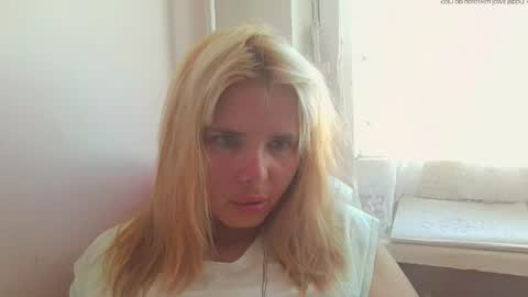 Snapshot of elenaflirt chatting on May 2026 01:37:01 PM Elena online show from May 2026 01:37:01 PM