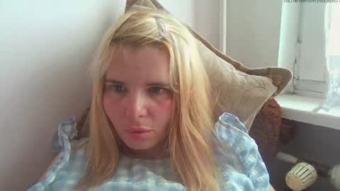 Elena online show from June 2026 03:18:01 PM