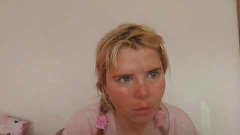 Elena online show from June 2026 08:17:01 AM