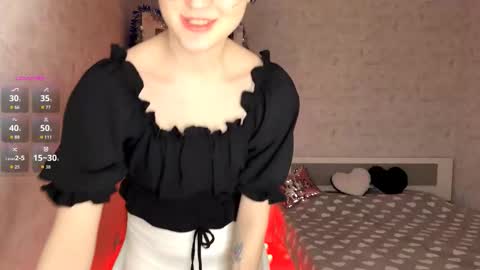 Snapshot of eleniswackhammer chatting on December 2025 09:11:02 PM Annie PVT IS OPEN online show from December 2025 09:11:02 PM