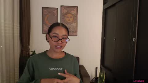 Elenna online show from June 2026 11:57:01 PM