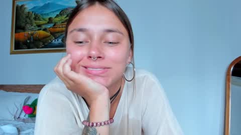 Snapshot of eleonora_linn_ chatting on December 2024 06:54:02 AM Eleonora online show from December 2024 06:54:02 AM