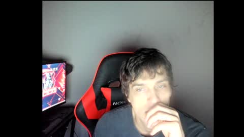 Snapshot of elephantrunkman chatting on December 2024 05:26:02 AM elephantrunkman online show from December 2024 05:26:02 AM